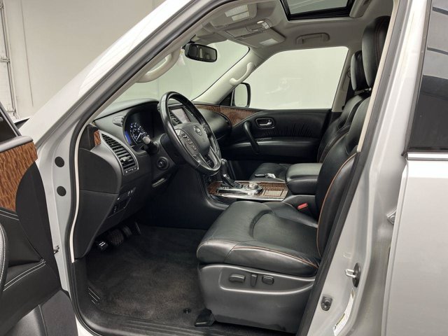Used 2020 Brilliant Silver Metallic Nissan SL image 3