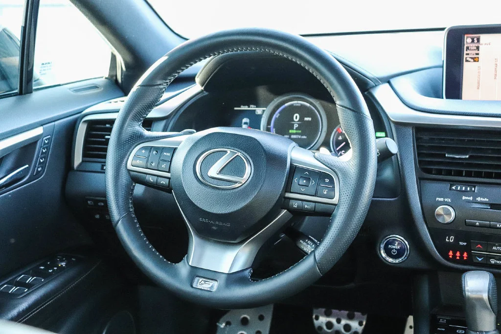 Used 2017 Silver Lexus 450h F Sport image 17