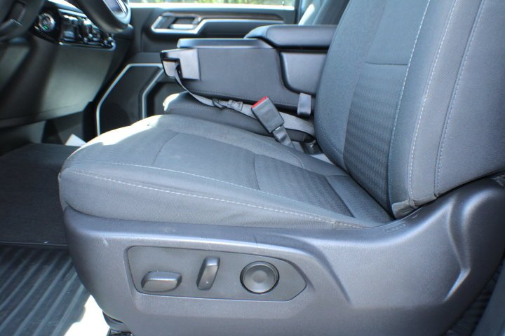 2025 Chevrolet Silverado 2500HD LT - Photo 13