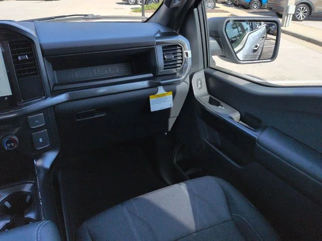 New 2026 Oxford White Ford STX® image 17