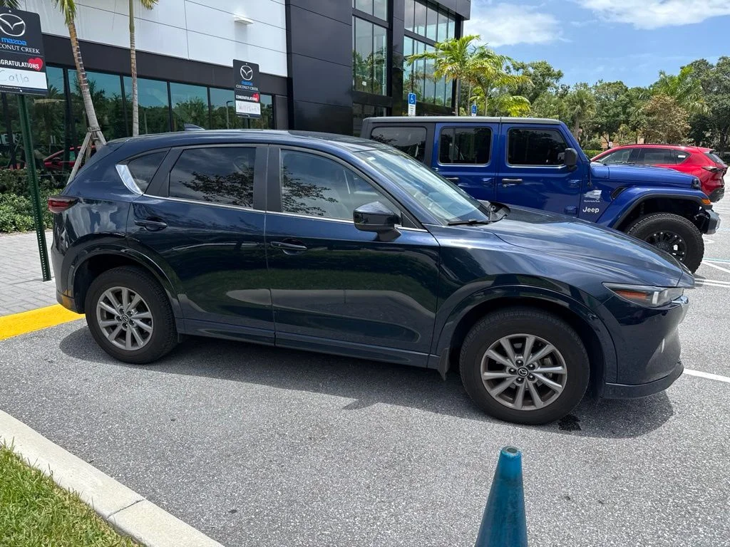 Used 2024 Crystal Blue Mazda 2.5 S Select Package image 4