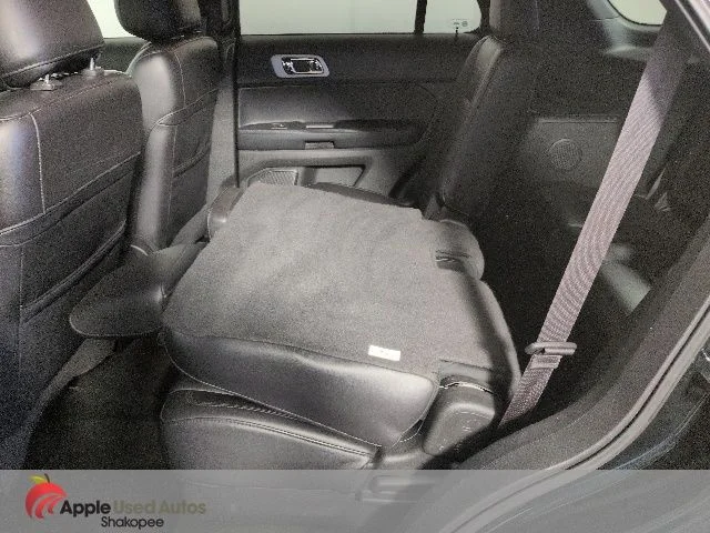 Used 2014 Black Ford XLT image 32