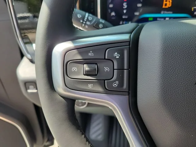 New 2026 Black Chevrolet LT image 27