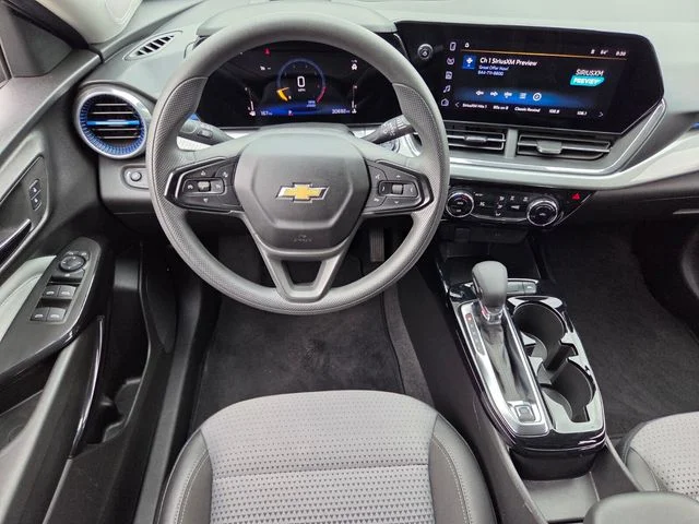 Used 2025 Gray Chevrolet LT image 13