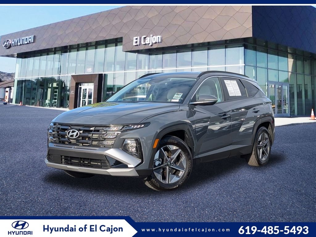 2026 Hyundai Tucson SEL Premium FWD's photo