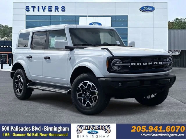 New 2026 White Ford Outer Banks image 1