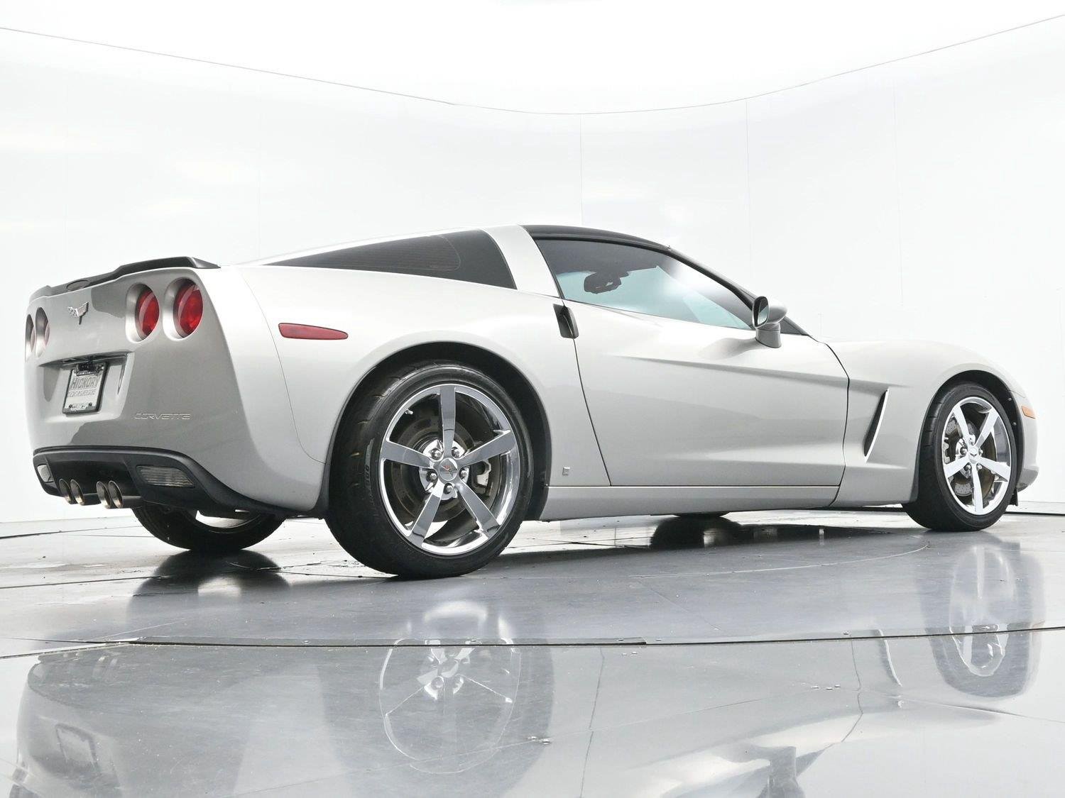 Used 2008 Machine Silver Metallic Chevrolet Base image 47