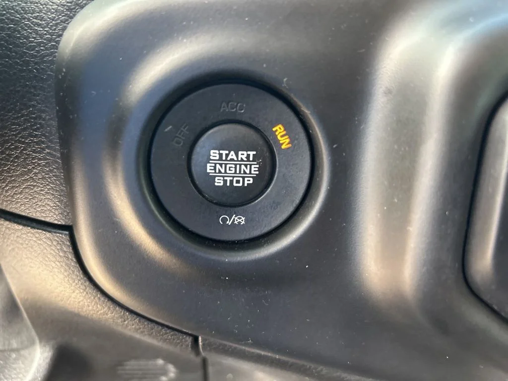 Certified Used 2020 Yellow Jeep Unlimited Sport S image 39