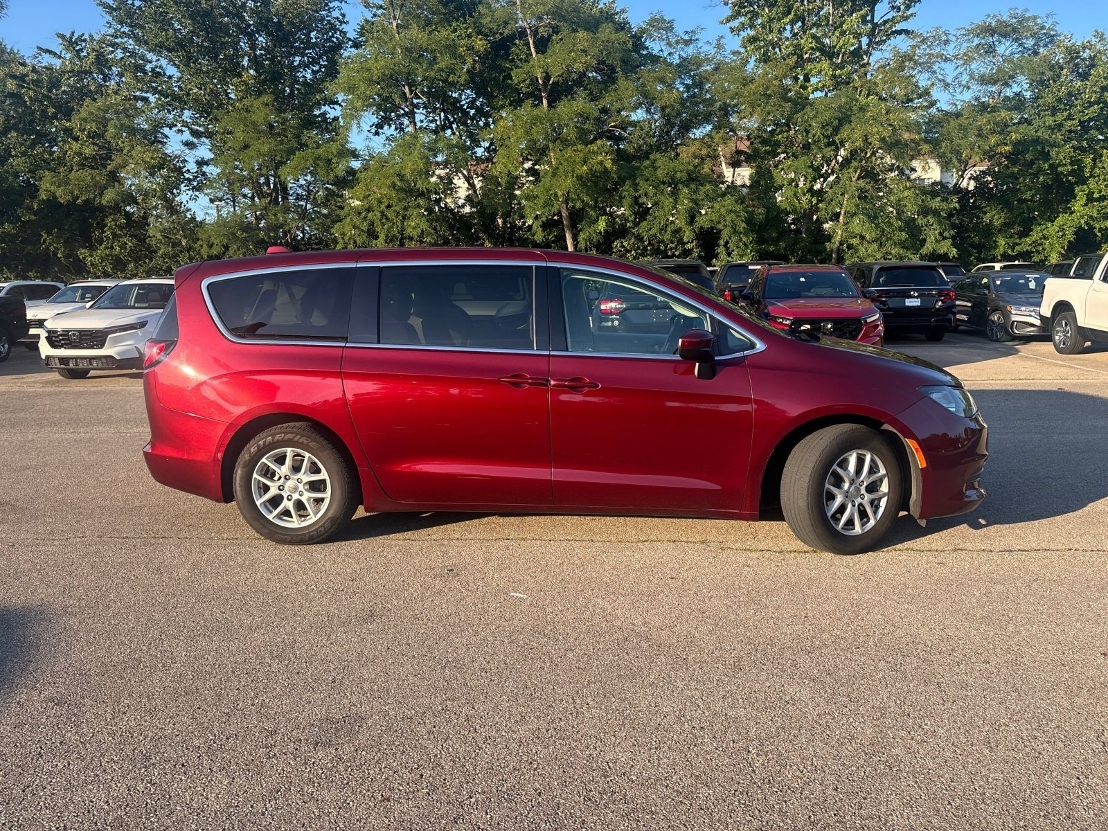 Used 2017 Velvet Red Pearlcoat Chrysler Touring image 25