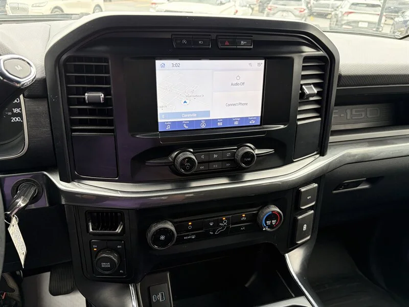 Used 2023 White Ford XLT image 7
