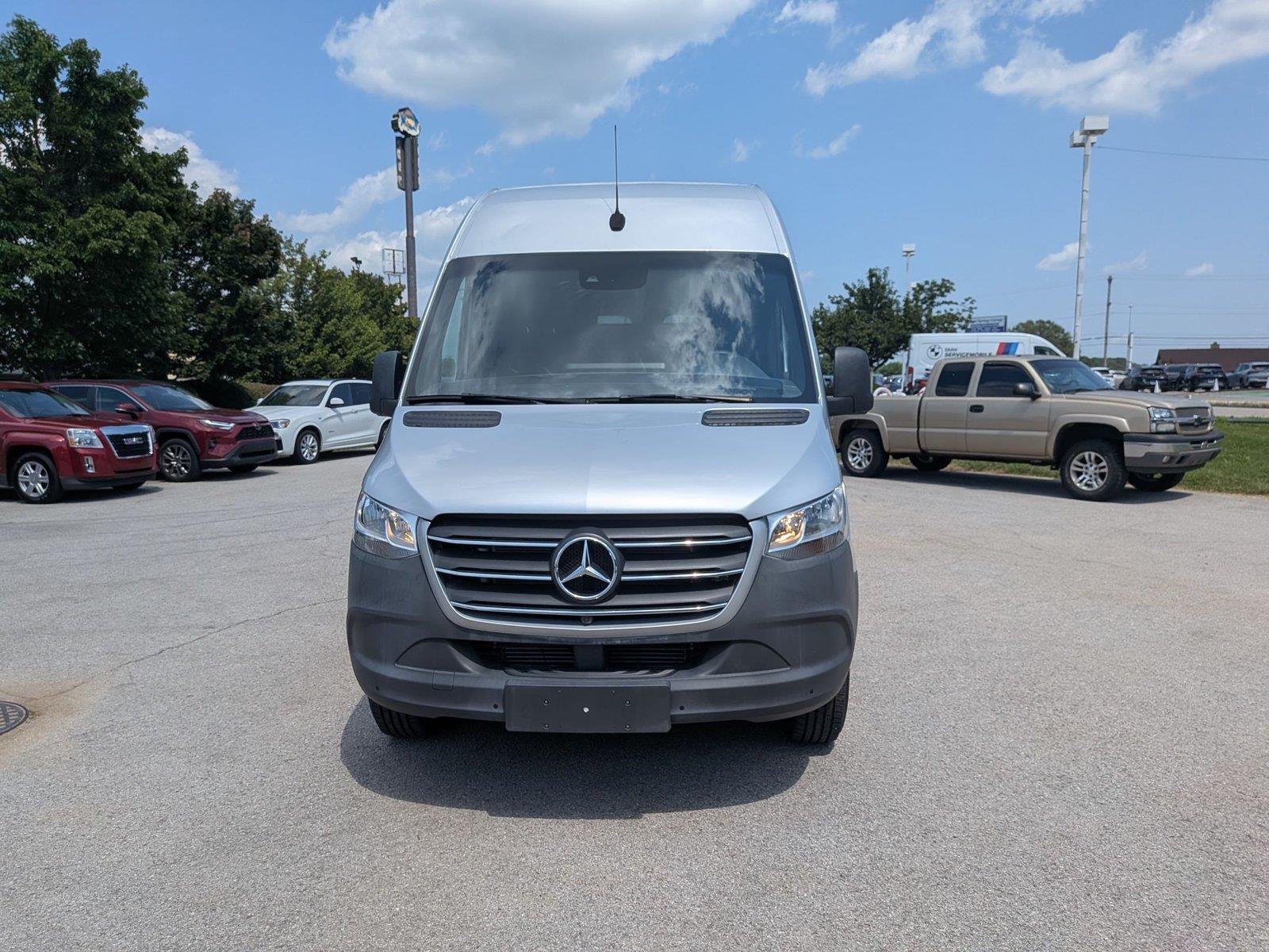 Used 2021  Mercedes-Benz  image 8