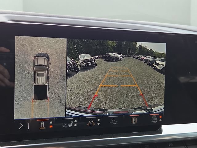 New 2026 Onyx Black GMC Elevation image 7