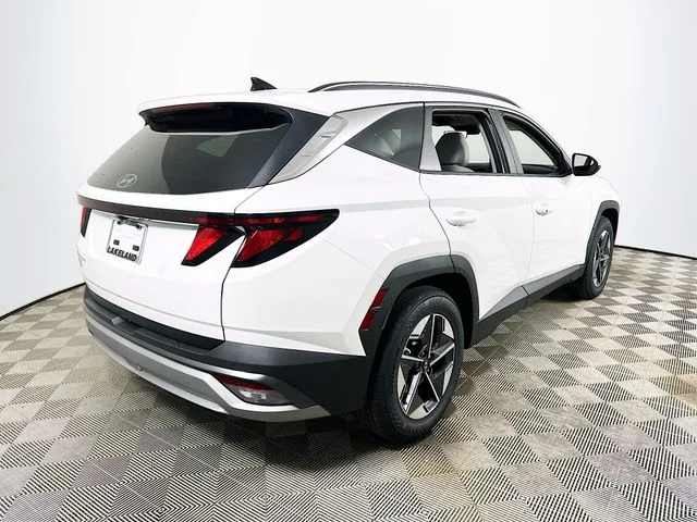 New 2026 Hyundai TUCSON SEL