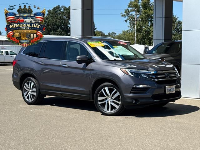 2017 Honda Pilot 4WD Touring's photo