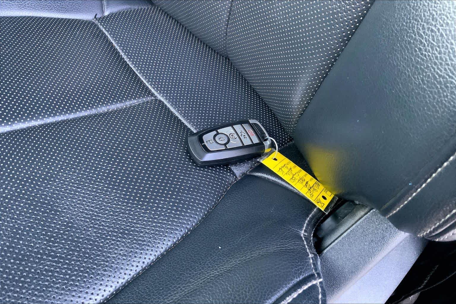 Used 2022 Antimatter Blue Ford LARIAT image 13