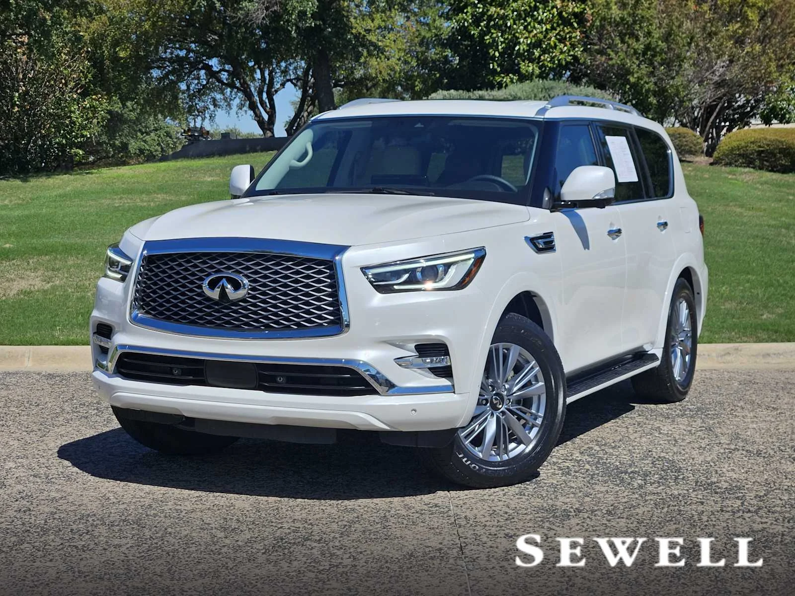 2022 INFINITI QX80