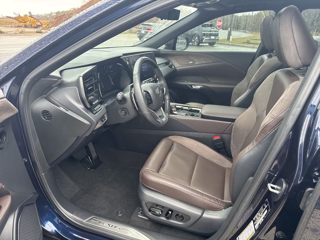 2023 Lexus RX 350 - Photo 13