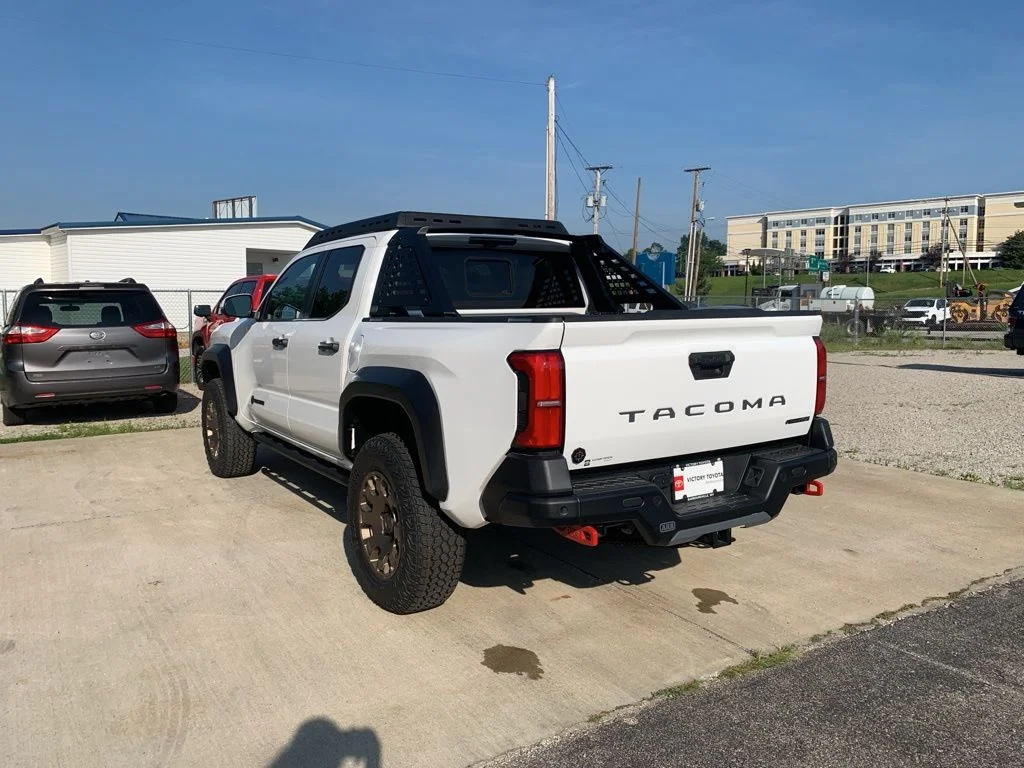 Used 2025 White Toyota Trailhunter image 6