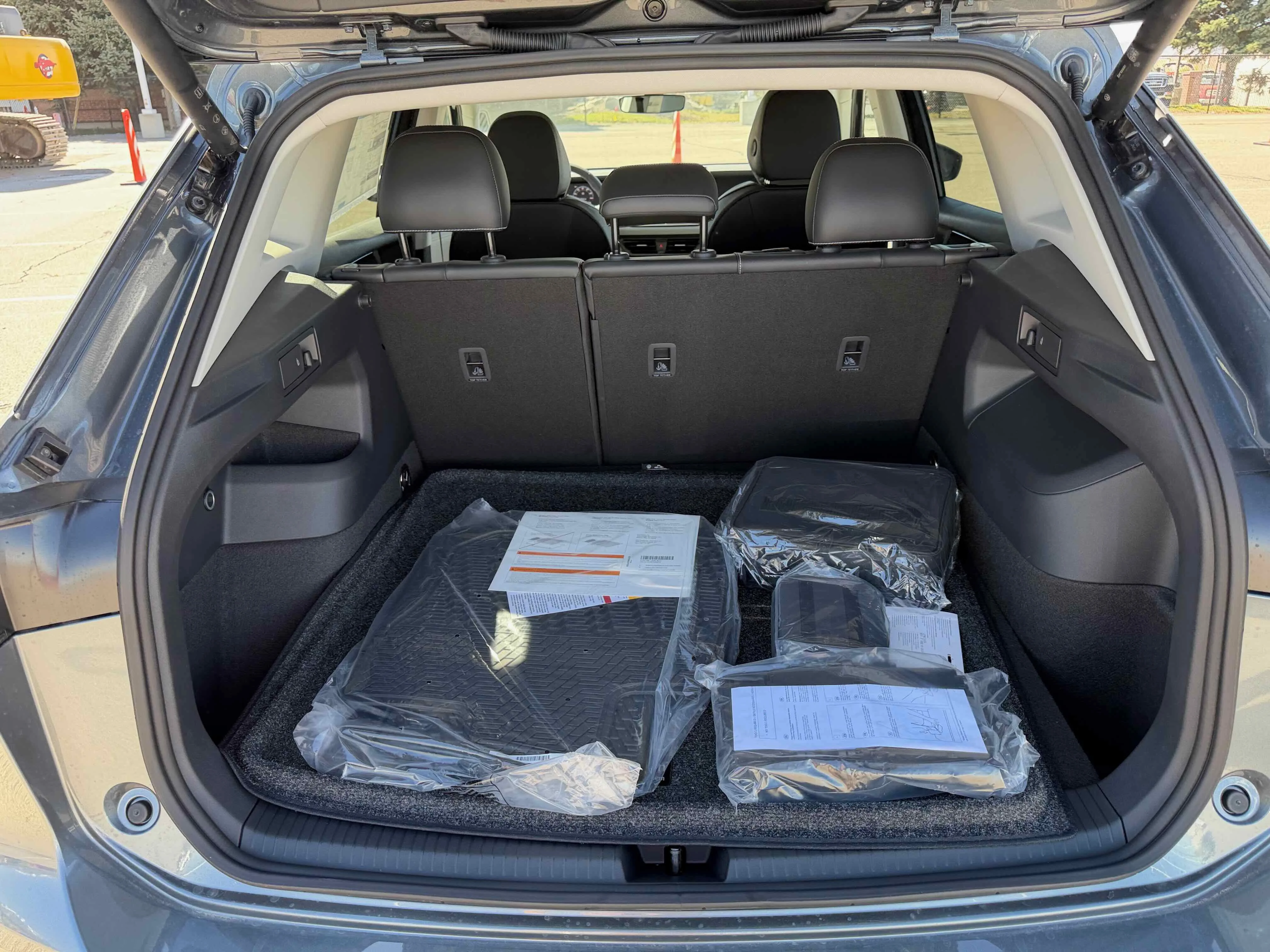 New 2026 Platinum Gray Volkswagen SE image 29