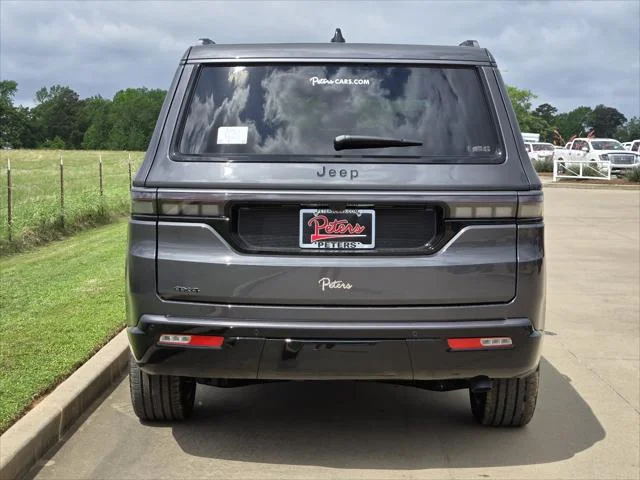 New 2026 Baltic-Gray Metallic Clear-Coat Exterior Paint Jeep Summit Obsidian image 4