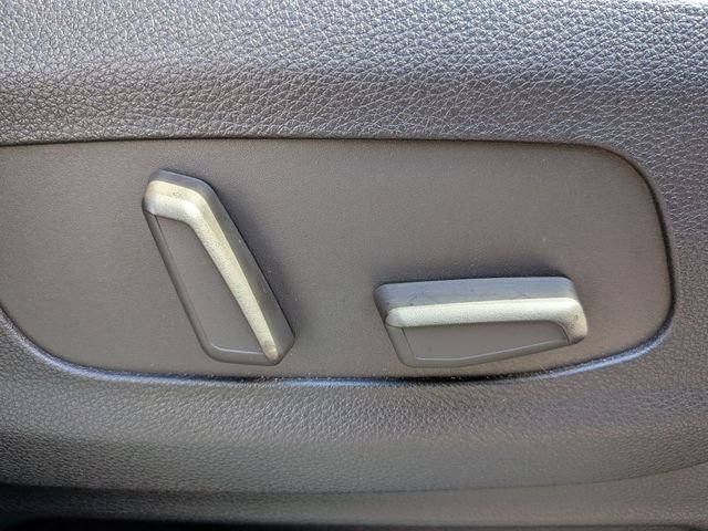 Certified Used 2025 White Kia EX image 37