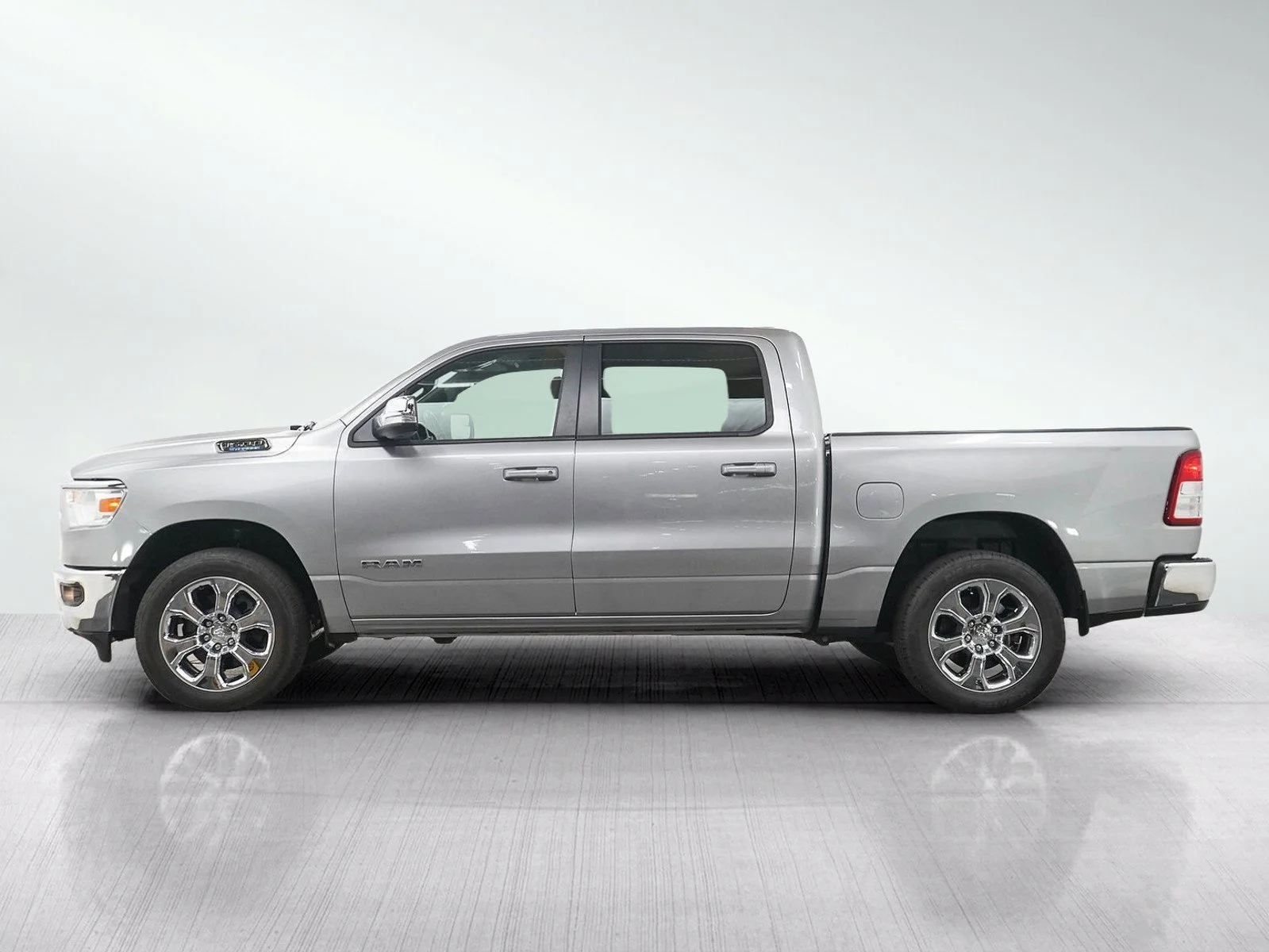 Used 2022 RAM Ram 1500 Big Horn with VIN 1C6RRFFG7NN442926 for sale in Hopkins, Minnesota