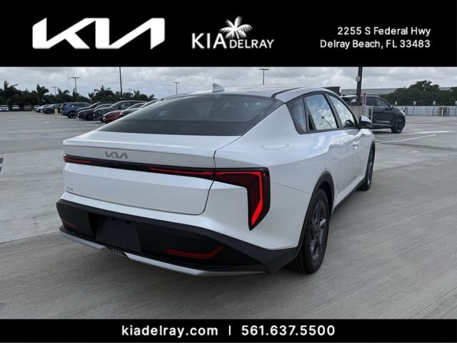 New 2026 Snow White Pearl Kia LXS image 3