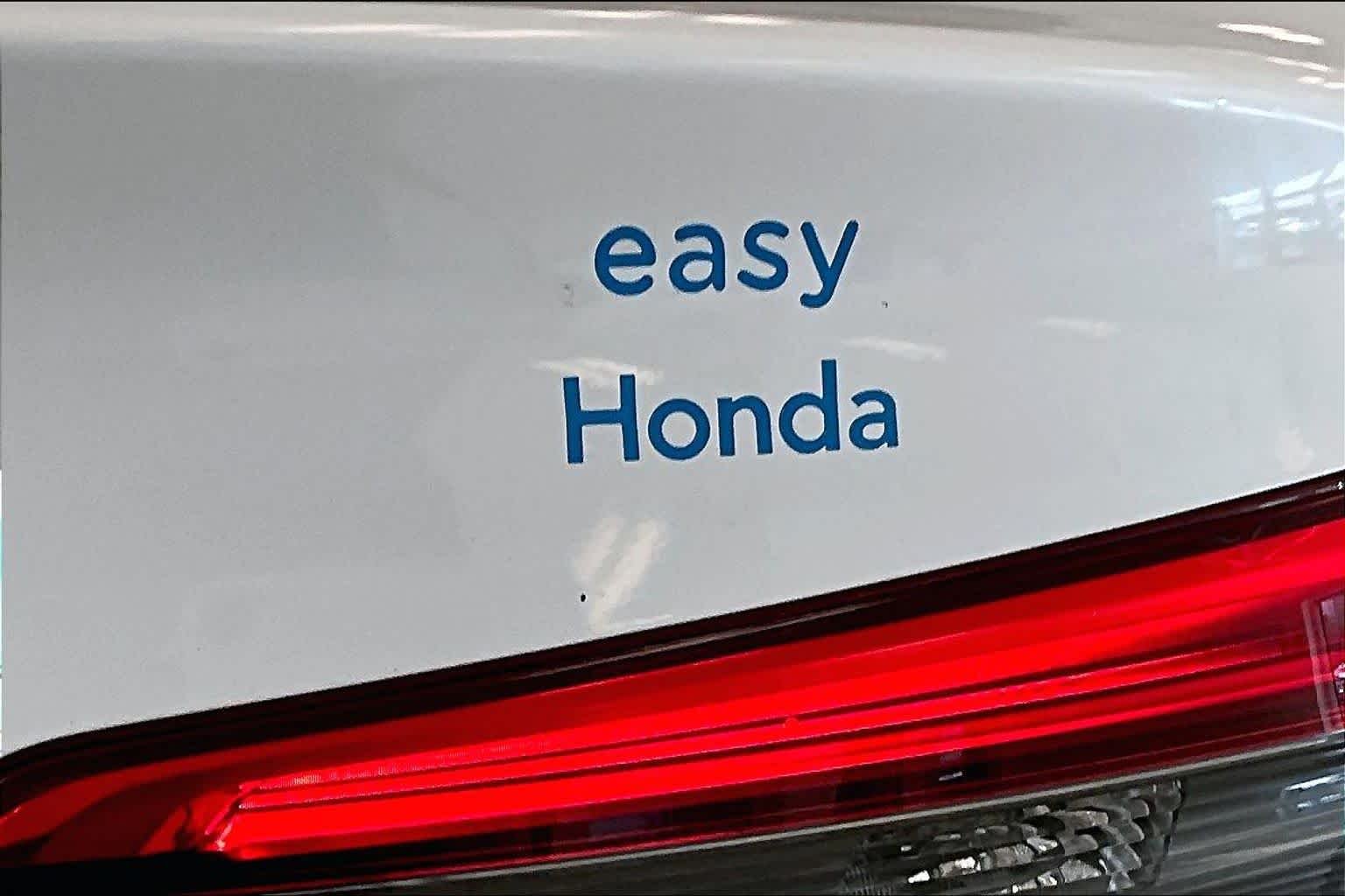 Used 2022 Platinum White Pearl Honda EX image 9