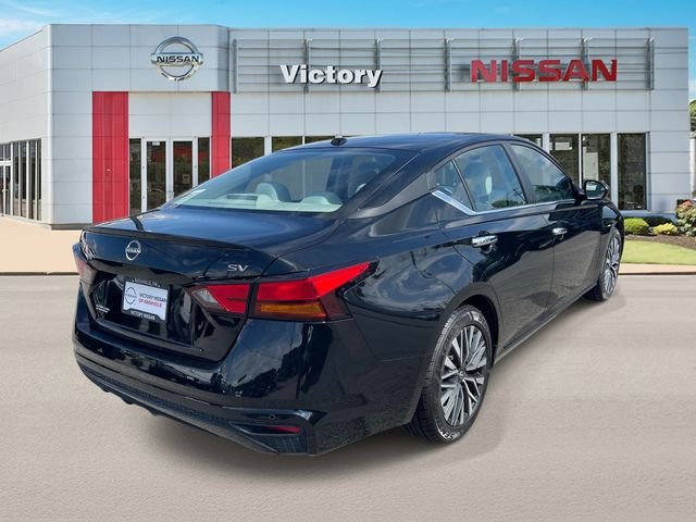 Certified Used 2024 Black Nissan 2.5 SV image 3