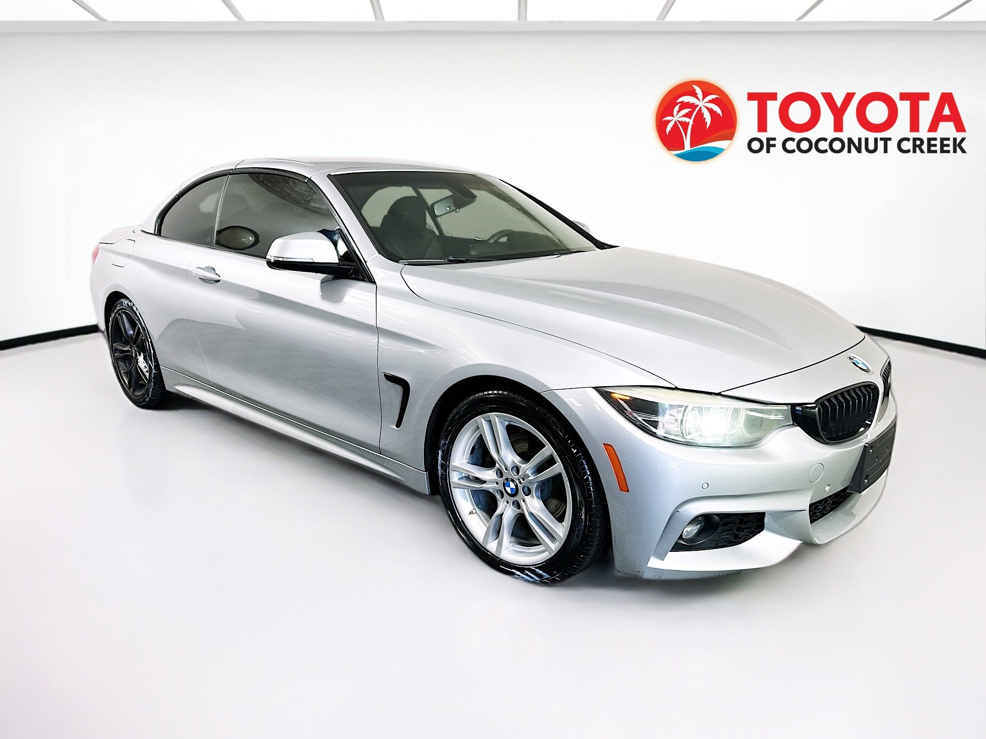 2018 BMW 4 Series 430i Convertible's photo