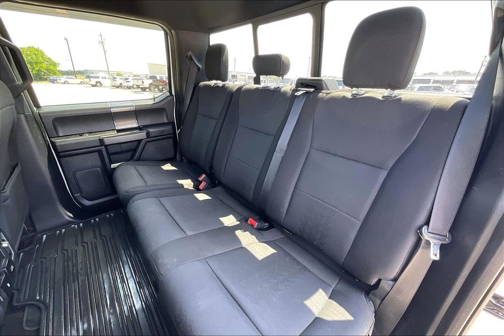 Used 2020 Oxford White Ford XLT image 19