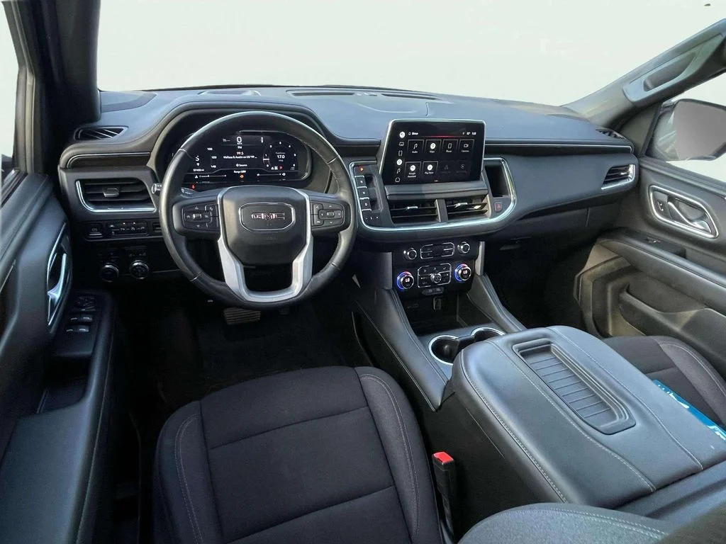 Used 2022 Onyx Black GMC SLE image 28