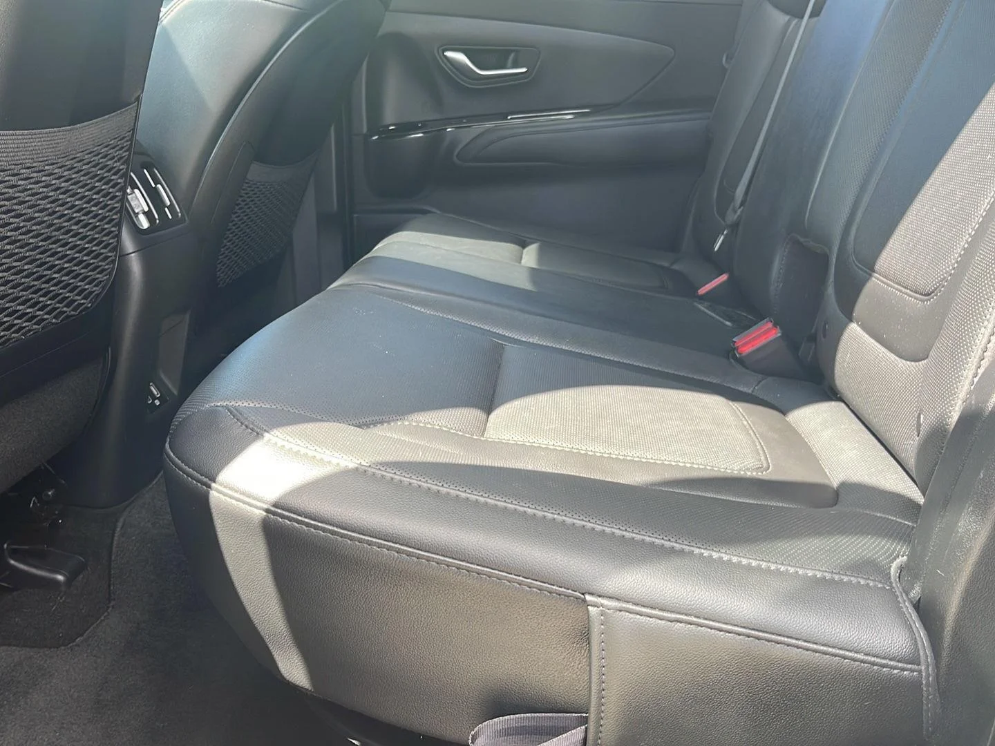 Used 2023 Hampton Gray Hyundai Limited image 12