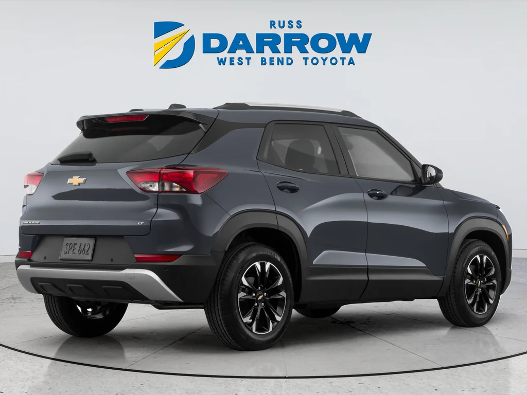 Used 2022 Gray Chevrolet LT image 3
