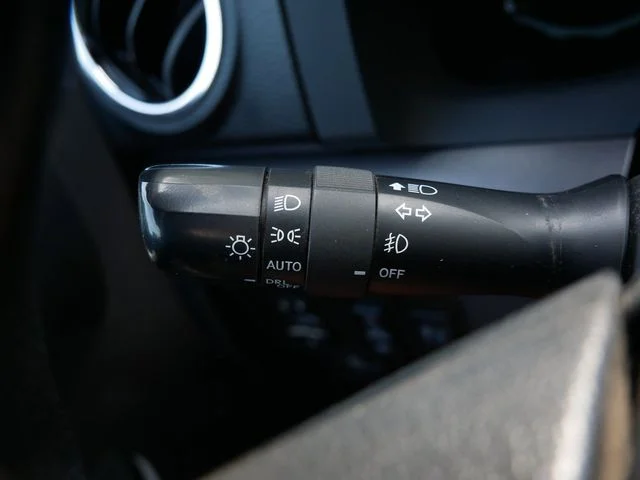 Used 2018 Magnetic Gray Metallic Toyota SR5 image 19