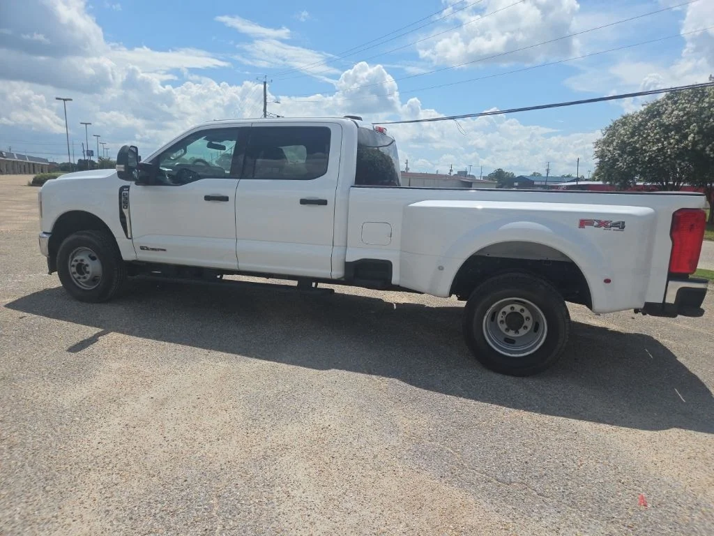 Certified Used 2026 White Ford XLT image 5