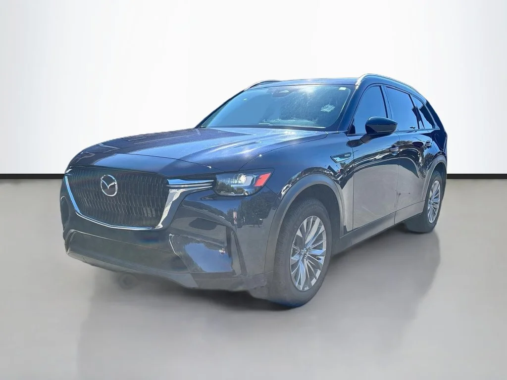 Certified Used 2024 Crystal Blue Mazda Preferred image 3