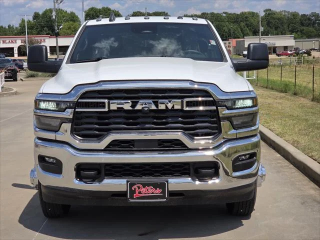 New 2026 Bright White Clear-Coat Exterior Paint RAM Tradesman image 2