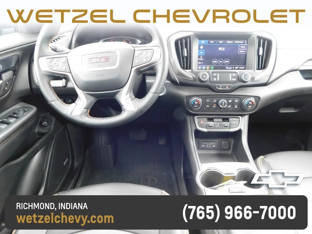 Used 2023 Silver GMC AT4 image 17