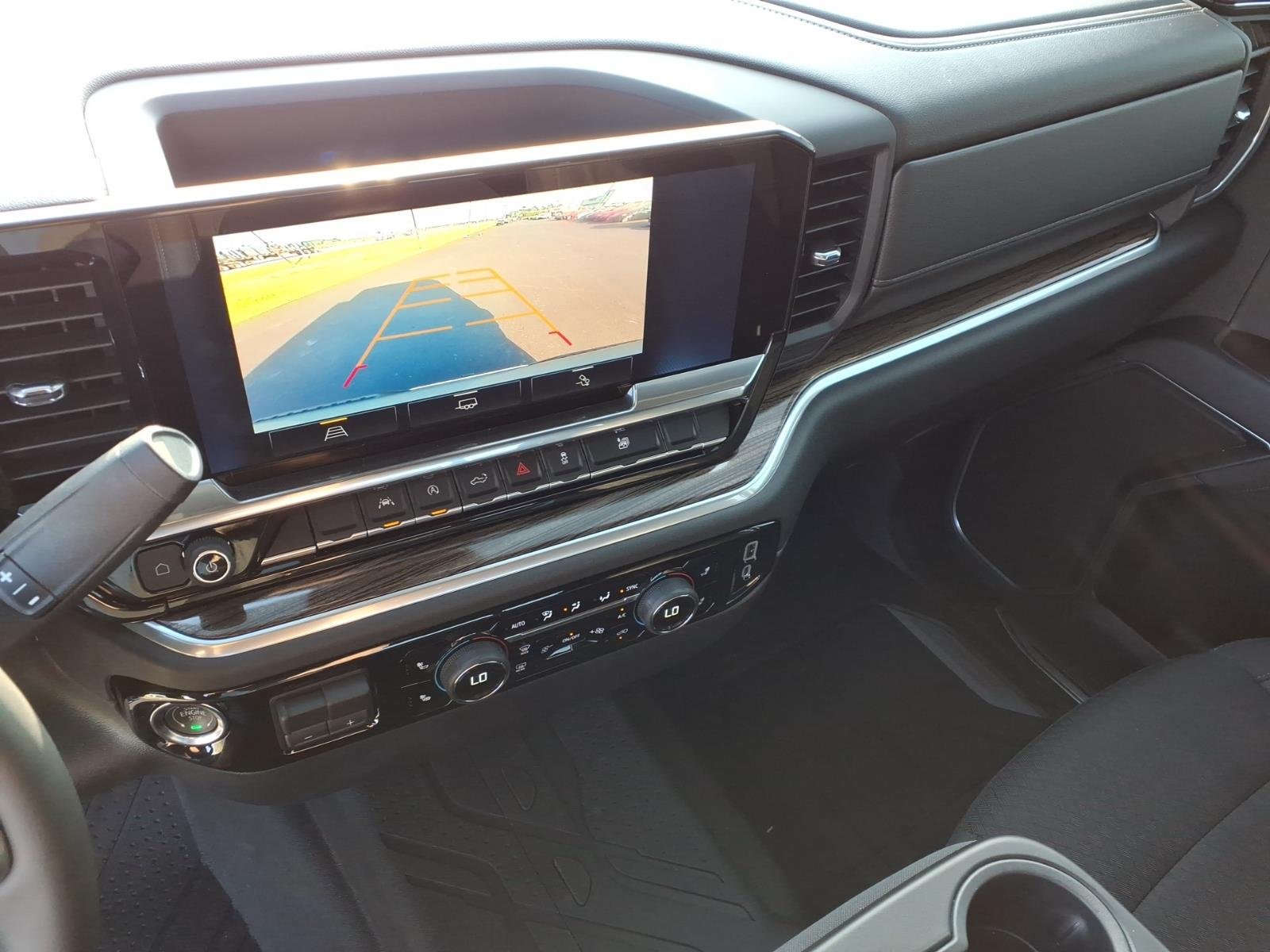 2026 Chevrolet Silverado 1500 LT - Photo 7