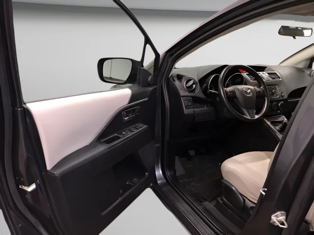 Used 2014 Gray Mazda Sport image 11