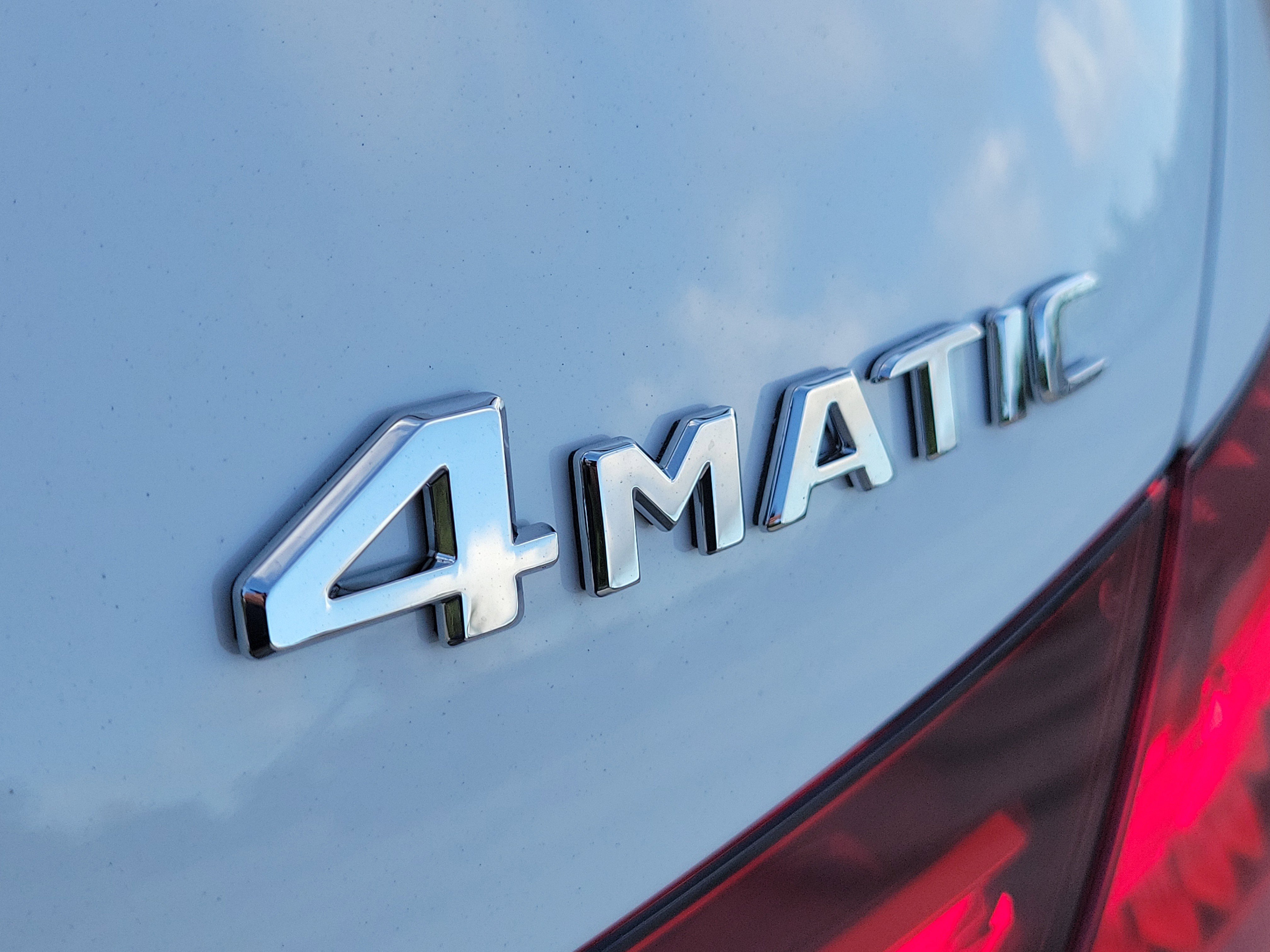 New 2026 Polar White Mercedes-Benz C 300 image 41
