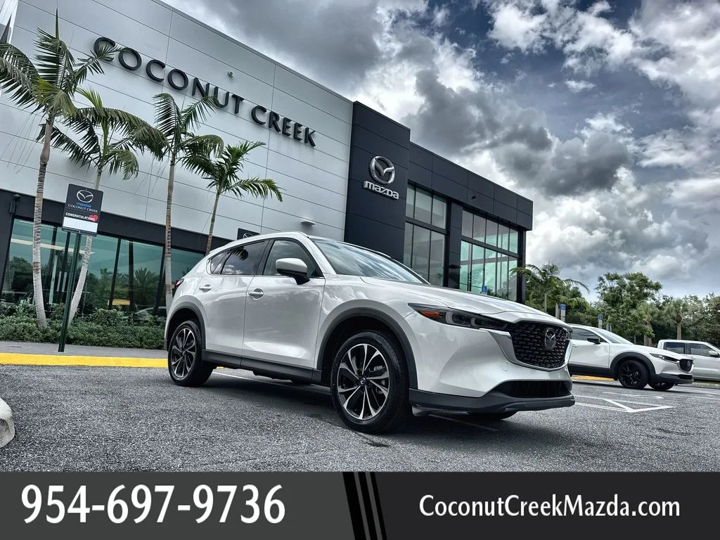 Used 2023 Rhodium White Metallic Mazda 2.5 S Premium Package image 1