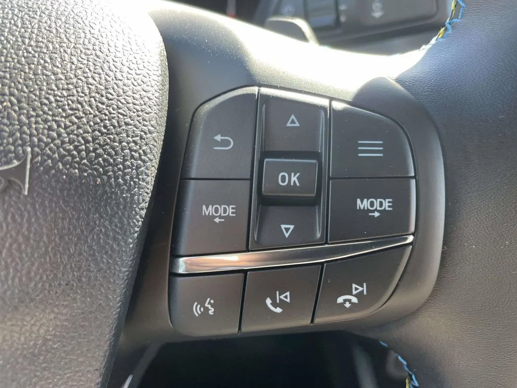 New 2026 Carbonized Gray Metallic Ford Maverick Lobo™ image 22