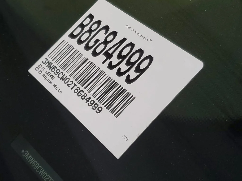 New 2026 Alpine White BMW 330i image 27