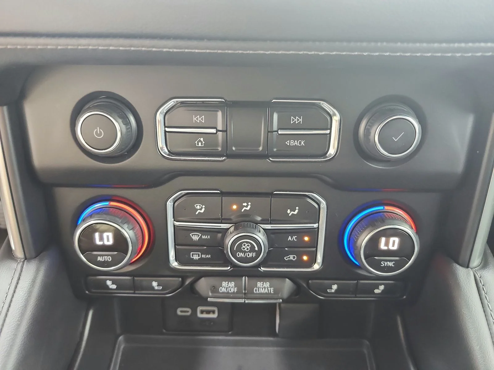 2023 Chevrolet Tahoe LT - Photo 33