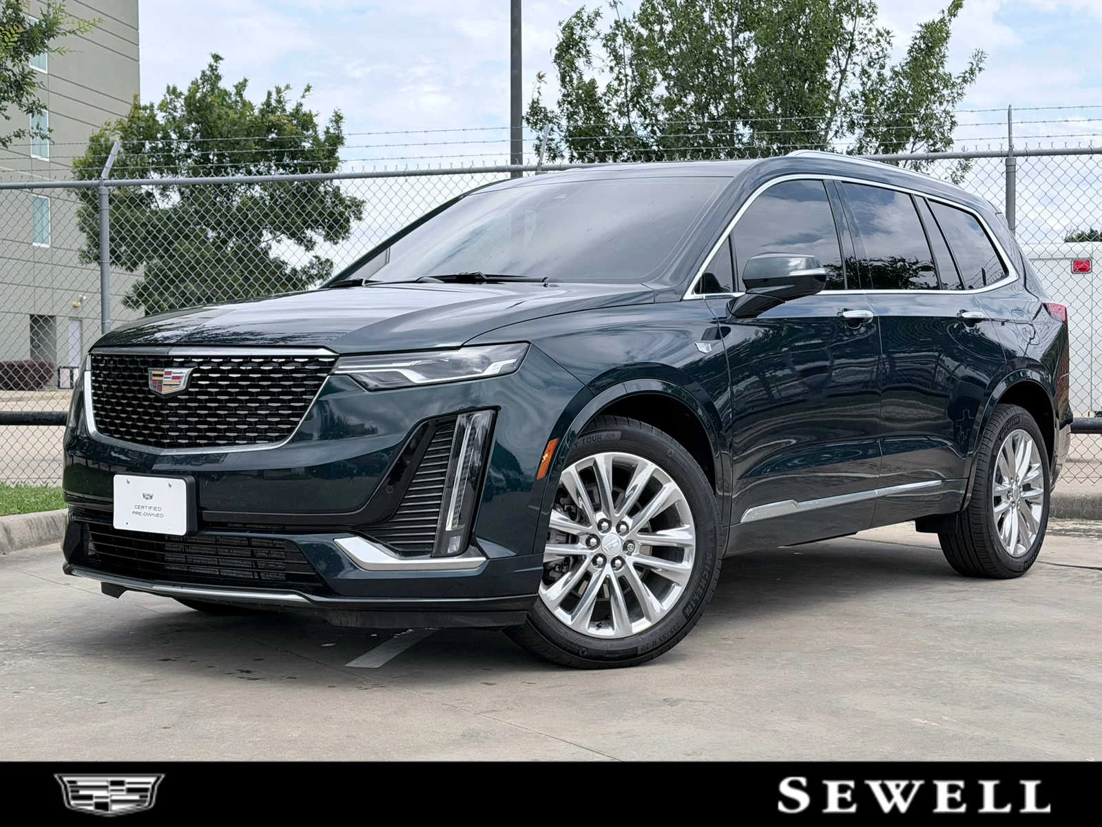 2025 Cadillac XT6 Premium Luxury Auto 4WD's photo