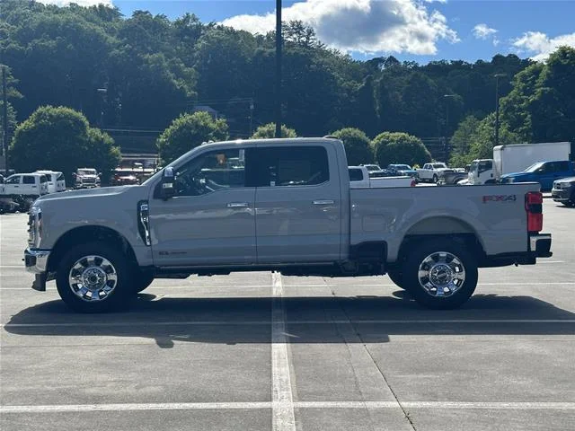 New 2026 Avalanche Ford F-250® Lariat® image 17