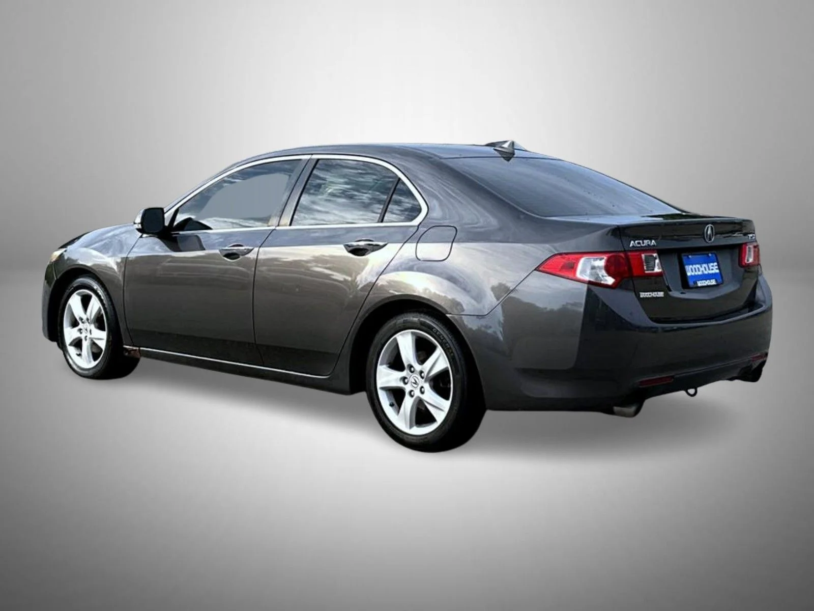 Used 2010  Acura 2.4 image 7