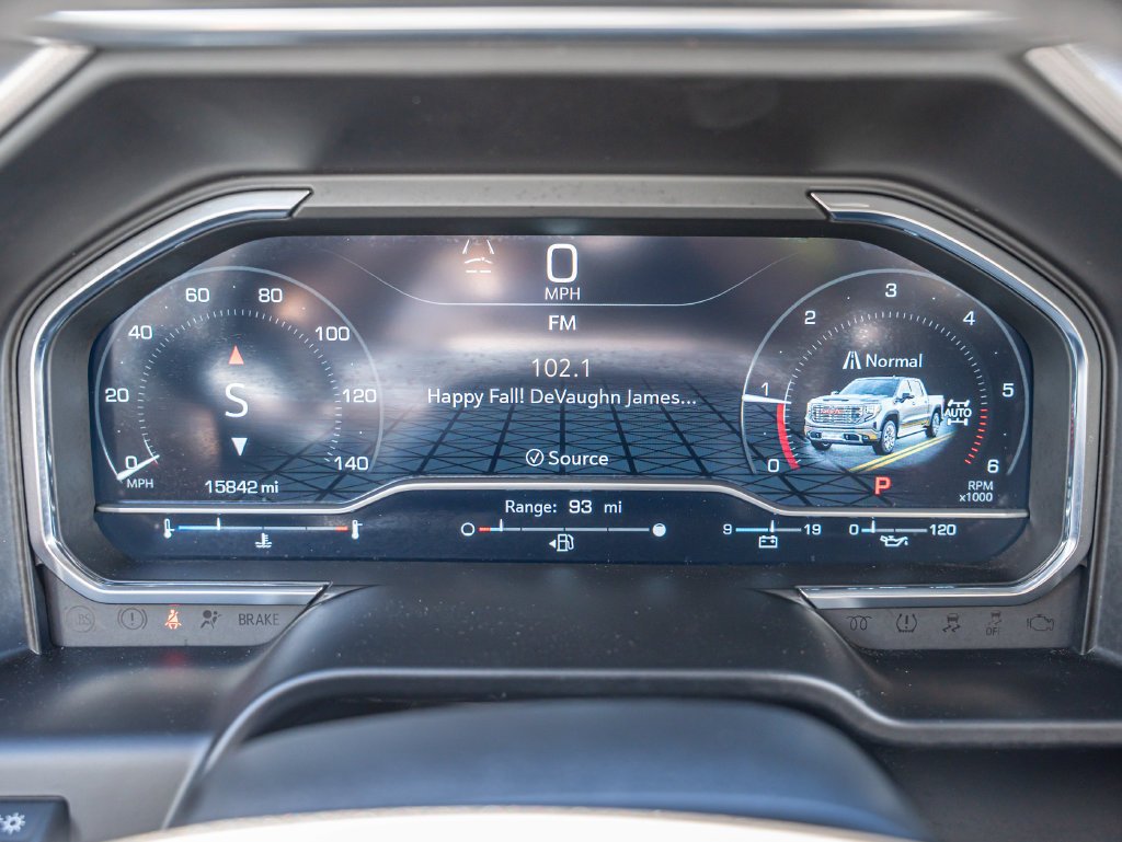 Used 2024 Onyx Black GMC Denali image 33